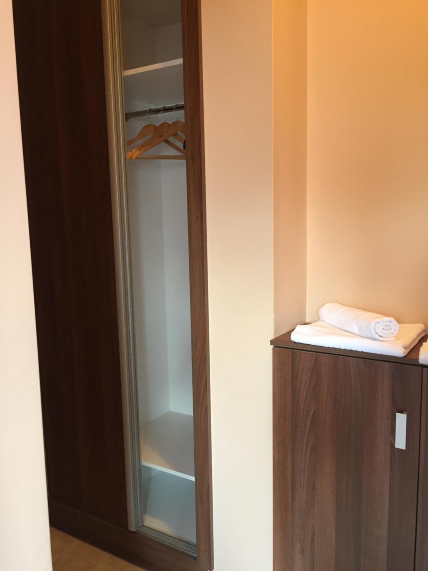 Palank Apartman Mosonmagyaróvár Екстериор снимка
