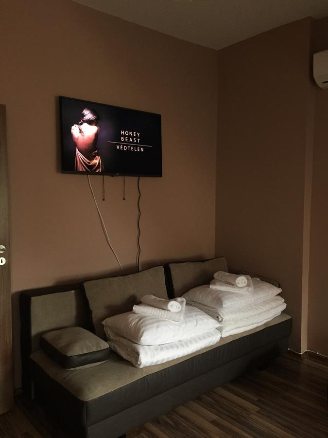 Palank Apartman Mosonmagyaróvár Екстериор снимка